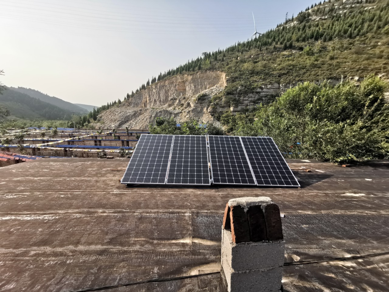 太陽能電池選擇磷酸鋰電池優勢在哪里